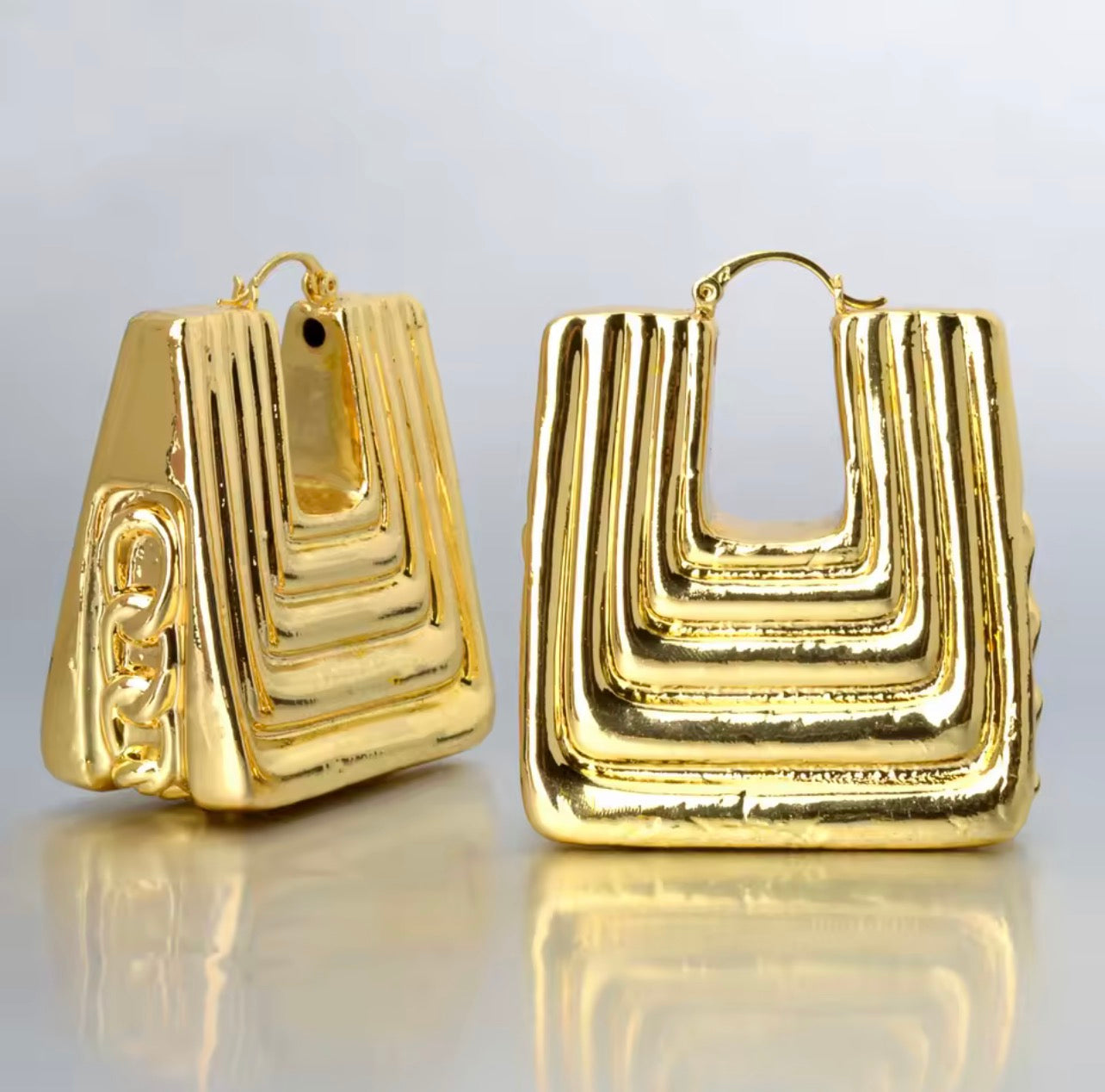 Chunky Pyramid Hoops