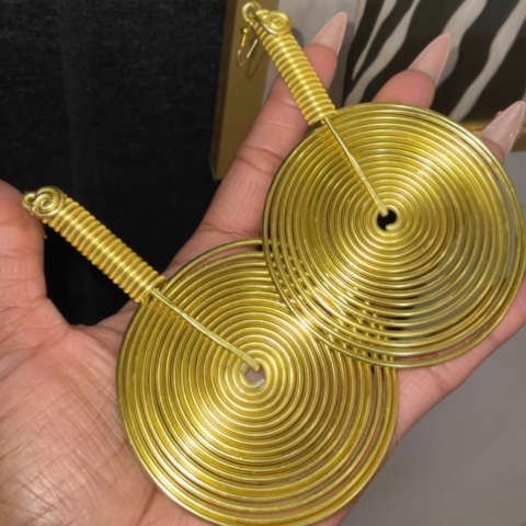 Nefertiti | Large (Yellow Gold)