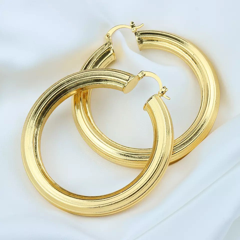 Chunky Groove Hoops